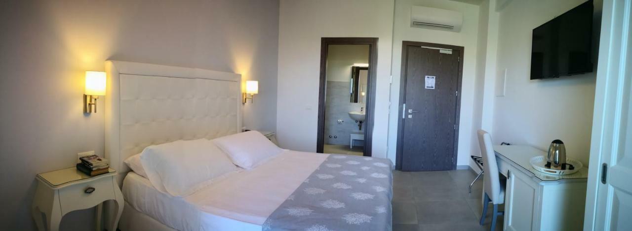 Hotel Puglia Garden Vieste Exterior photo